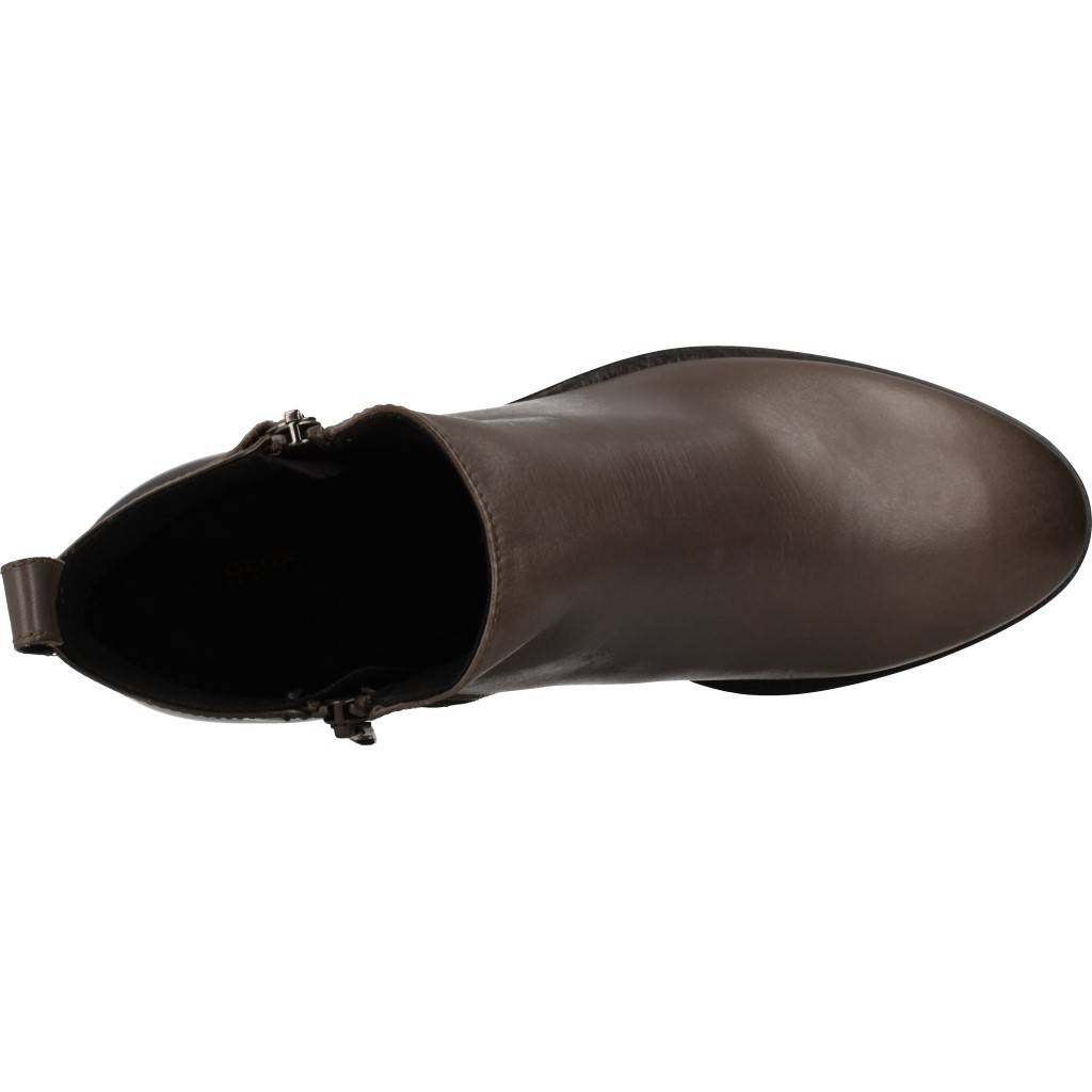 GEOX DONNA BROGUE en color MARRON  (7)