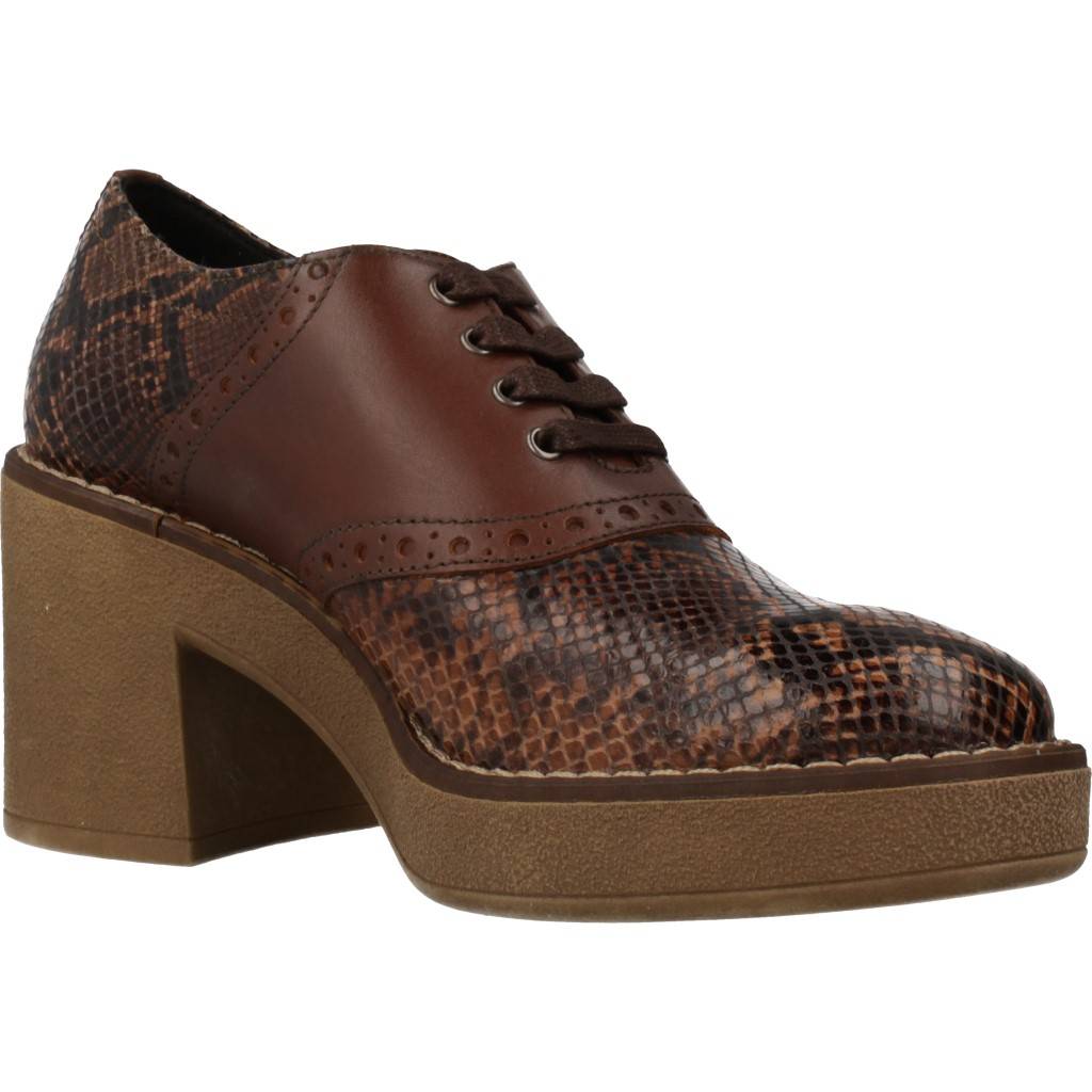 GEOX D ADRYA MID en color MARRON  (5)
