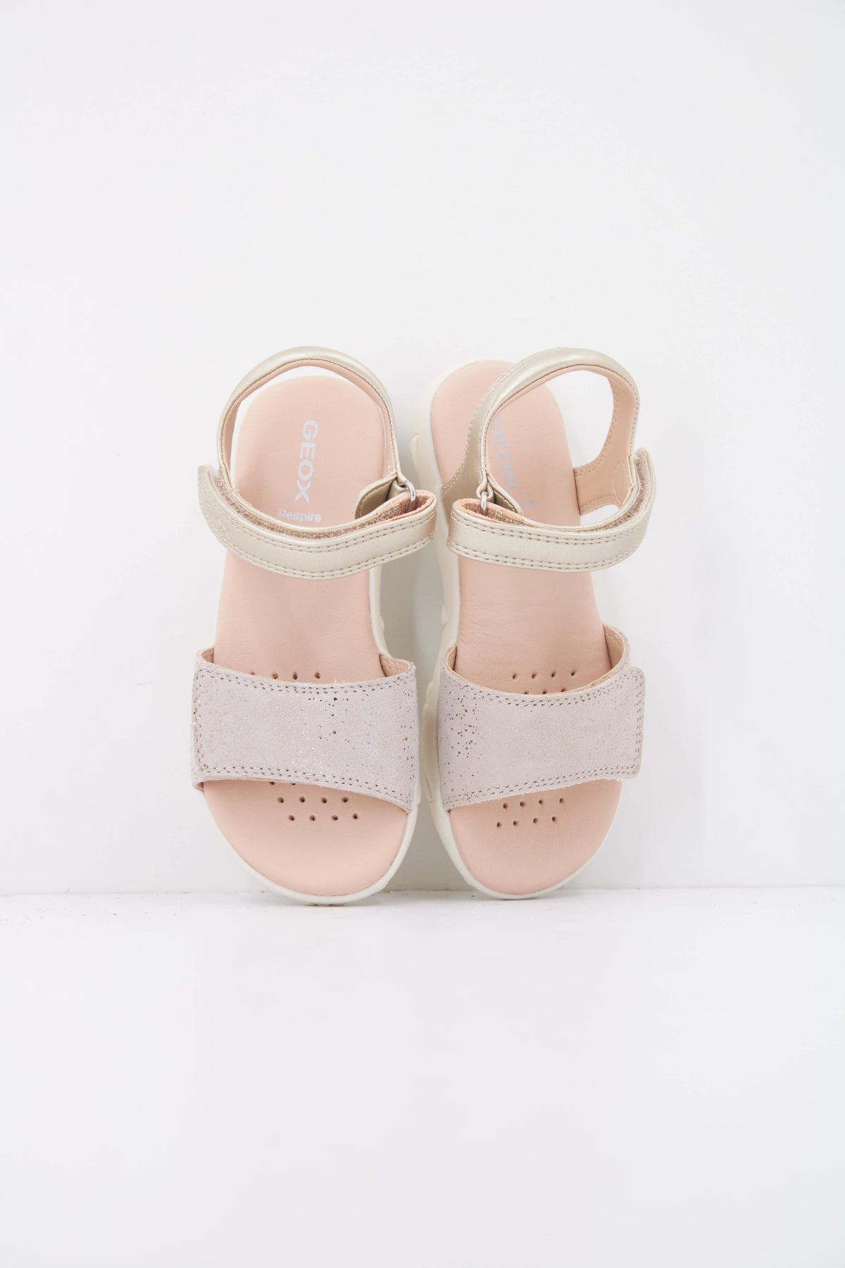 GEOX  J SANDAL HAITI GIRL  en color BEIS  (3)