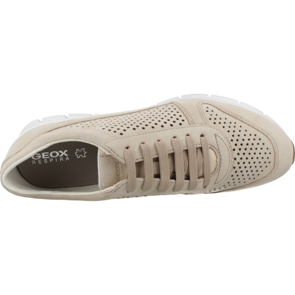 GEOX D SUKIE en color MARRON CLARO  (7)