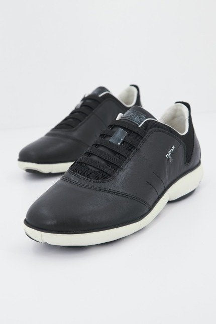 GEOX D NEBULA en color NEGRO  (1)