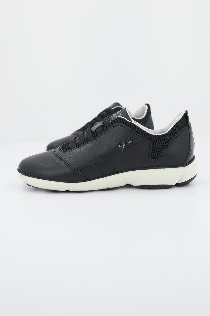 GEOX D NEBULA en color NEGRO  (2)