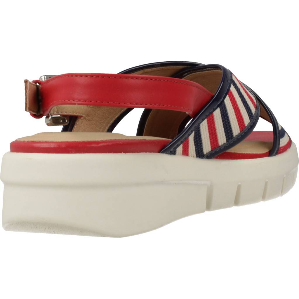 GEOX D WIMBLEY SAND D en color ROJO  (4)