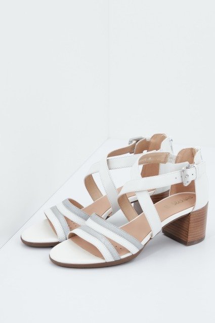 GEOX D MARYKARMEN M.S. E en color BLANCO  (4)