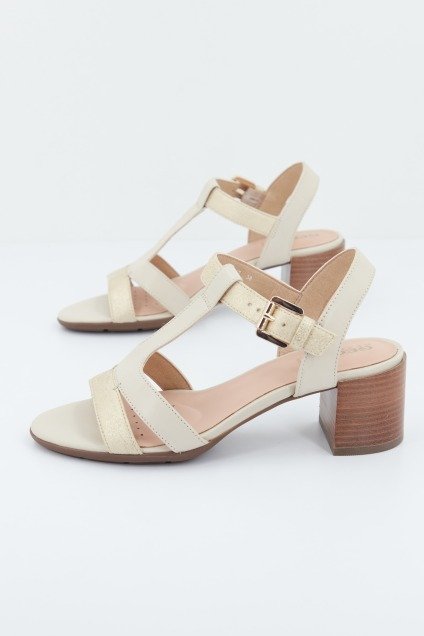GEOX D MARYKARMEN M.S. E en color ORO  (2)