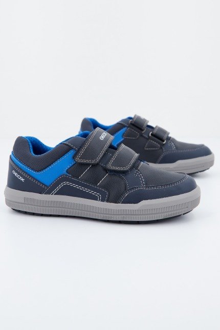 GEOX J ARZACH BOY en color AZUL  (2)