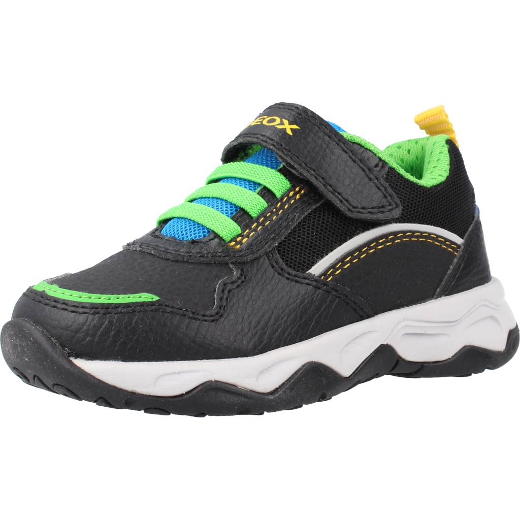 GEOX J CALCO BOY A en color NEGRO  (1)