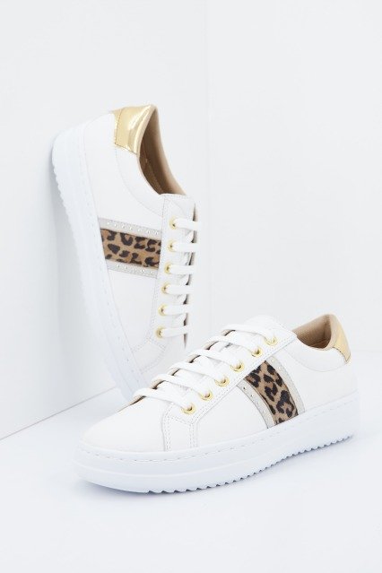 GEOX D PONTOISE en color BLANCO  (1)