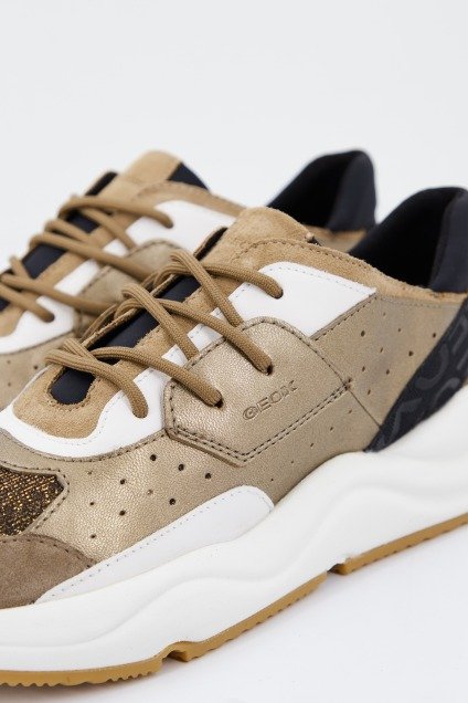 GEOX D TOPAZIO en color MARRON  (4)