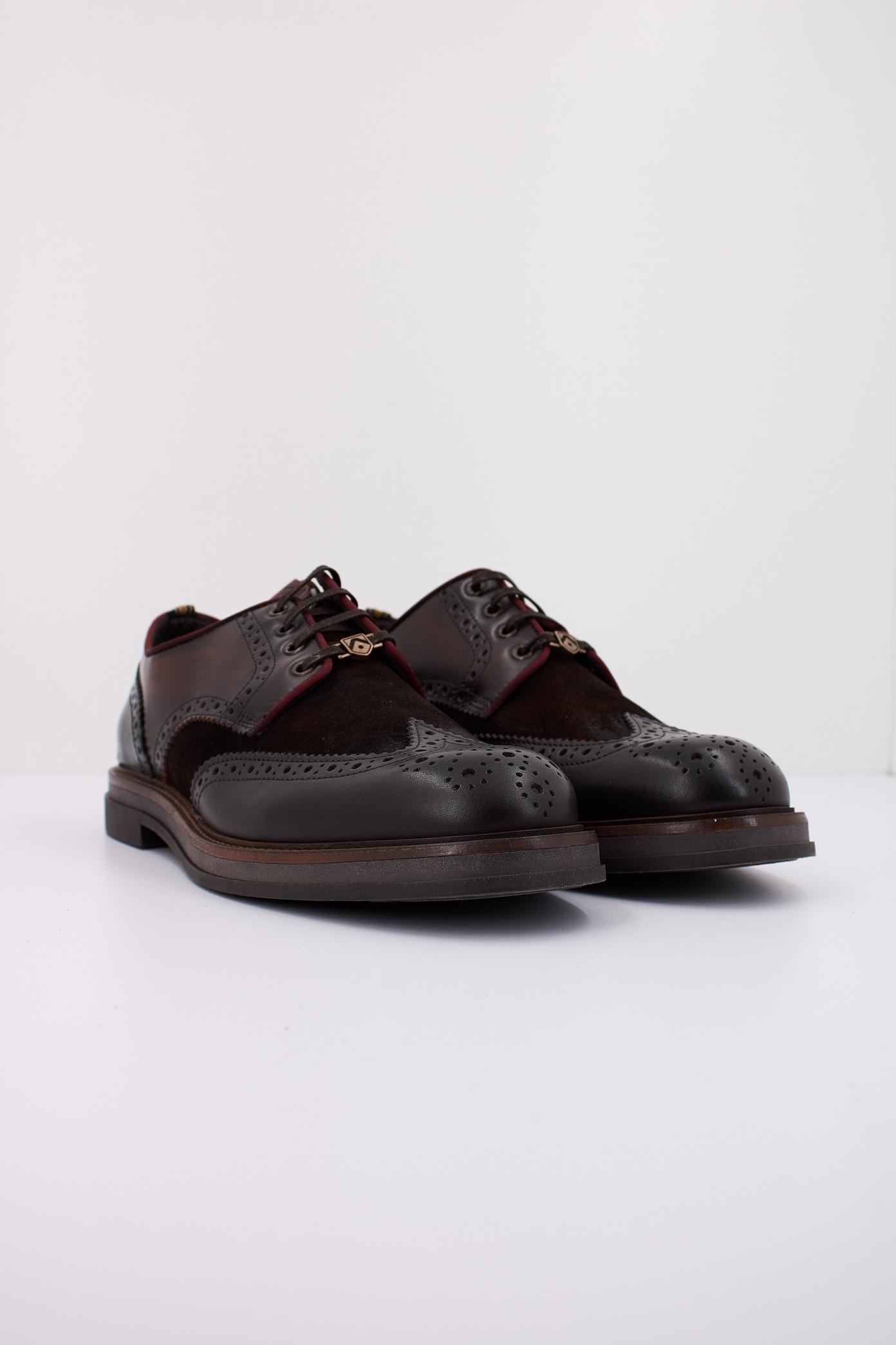 AMBITIOUS C AM en color MARRON  (2)