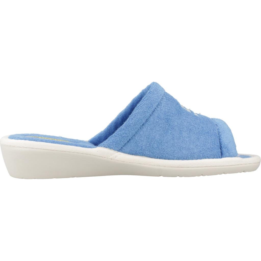 NORDIKAS  TOALLA en color AZUL  (4)