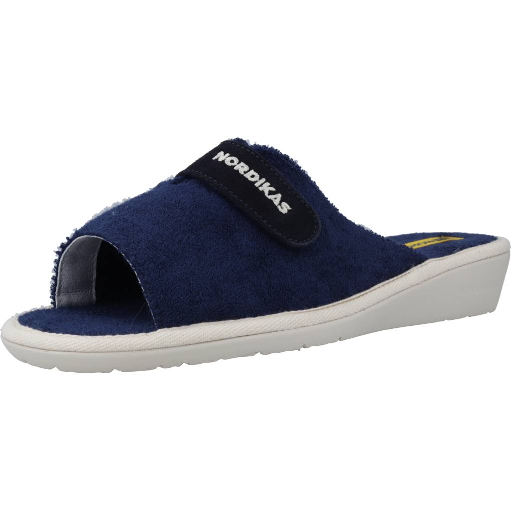NORDIKAS TOALLA  en color AZUL  (1)