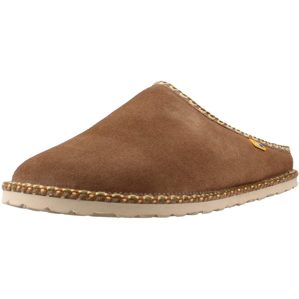 NORDIKAS  AFELPADO ZAPATILLA HOGAR en color MARRON  (1)