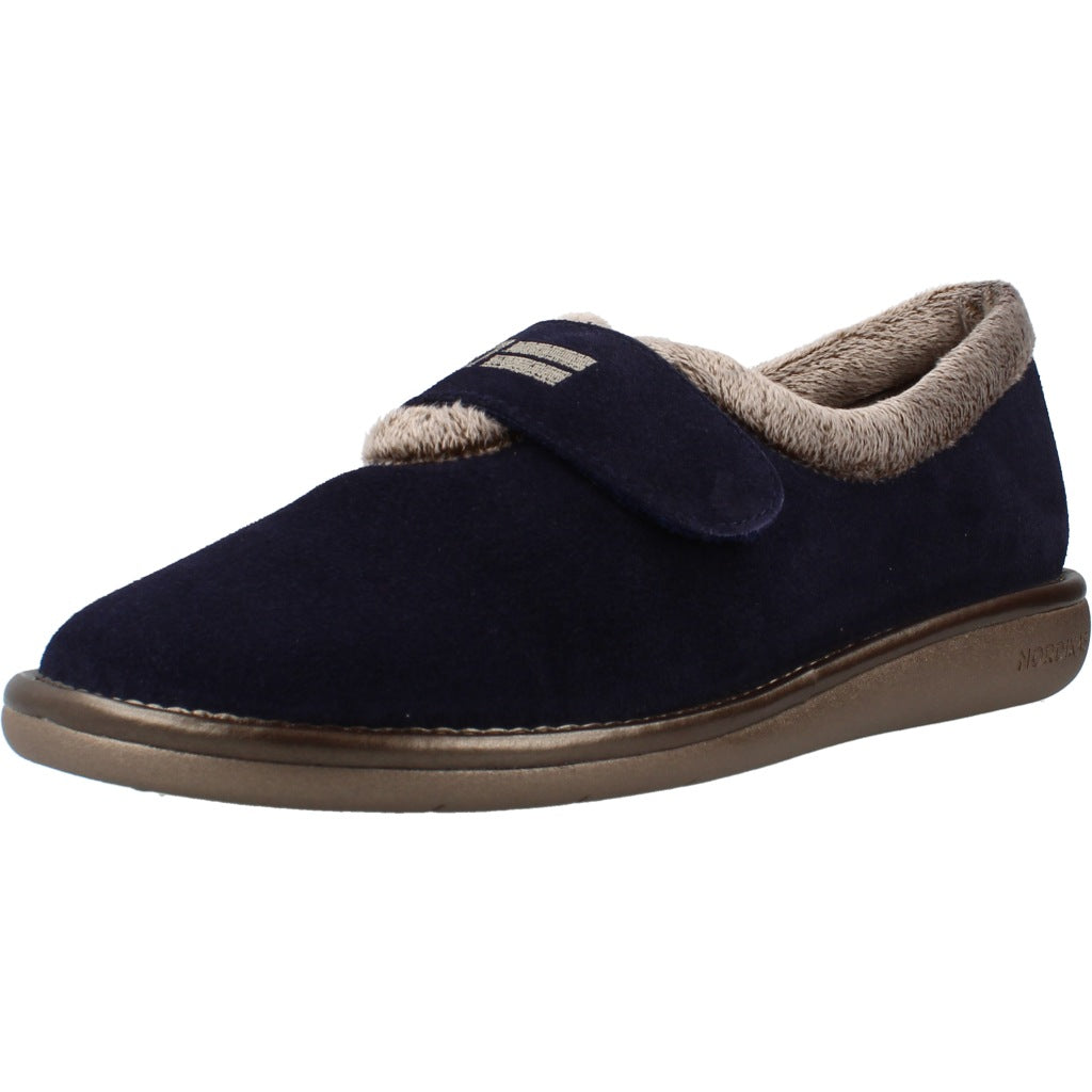 NORDIKAS  AFELPADO ZAPATILLA HOGAR en color AZUL  (1)