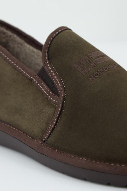 NORDIKAS  AFELPADO ZAPATILLA HOGAR en color VERDE  (2)