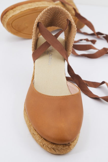 CLARA DURAN VALENNAPCD en color MARRON  (4)