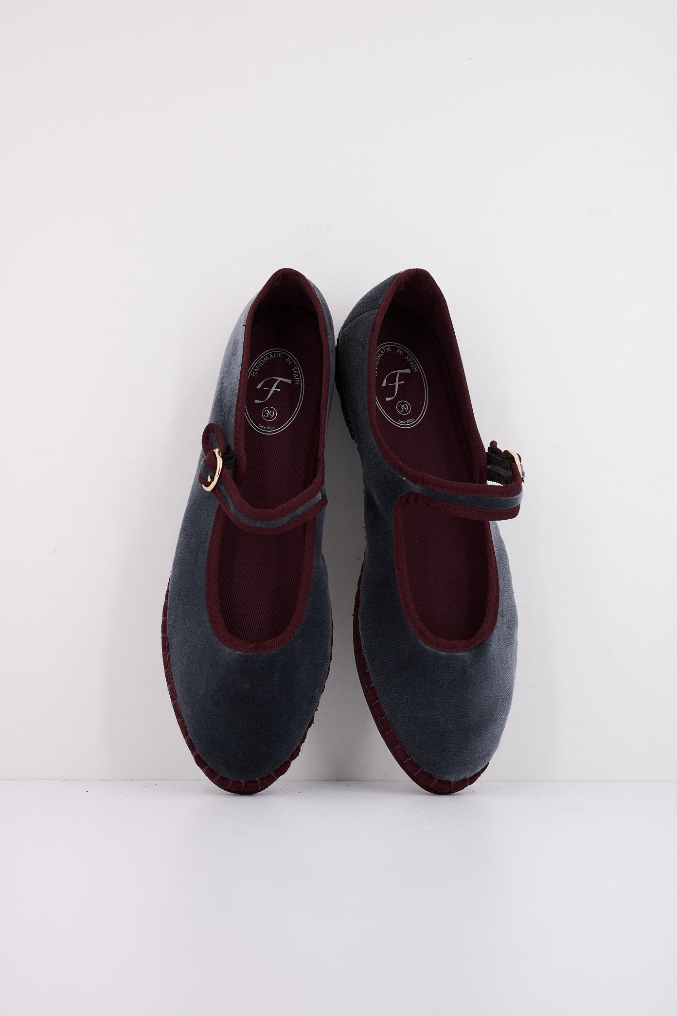 FLABELUS GEORGINA en color GRIS  (3)