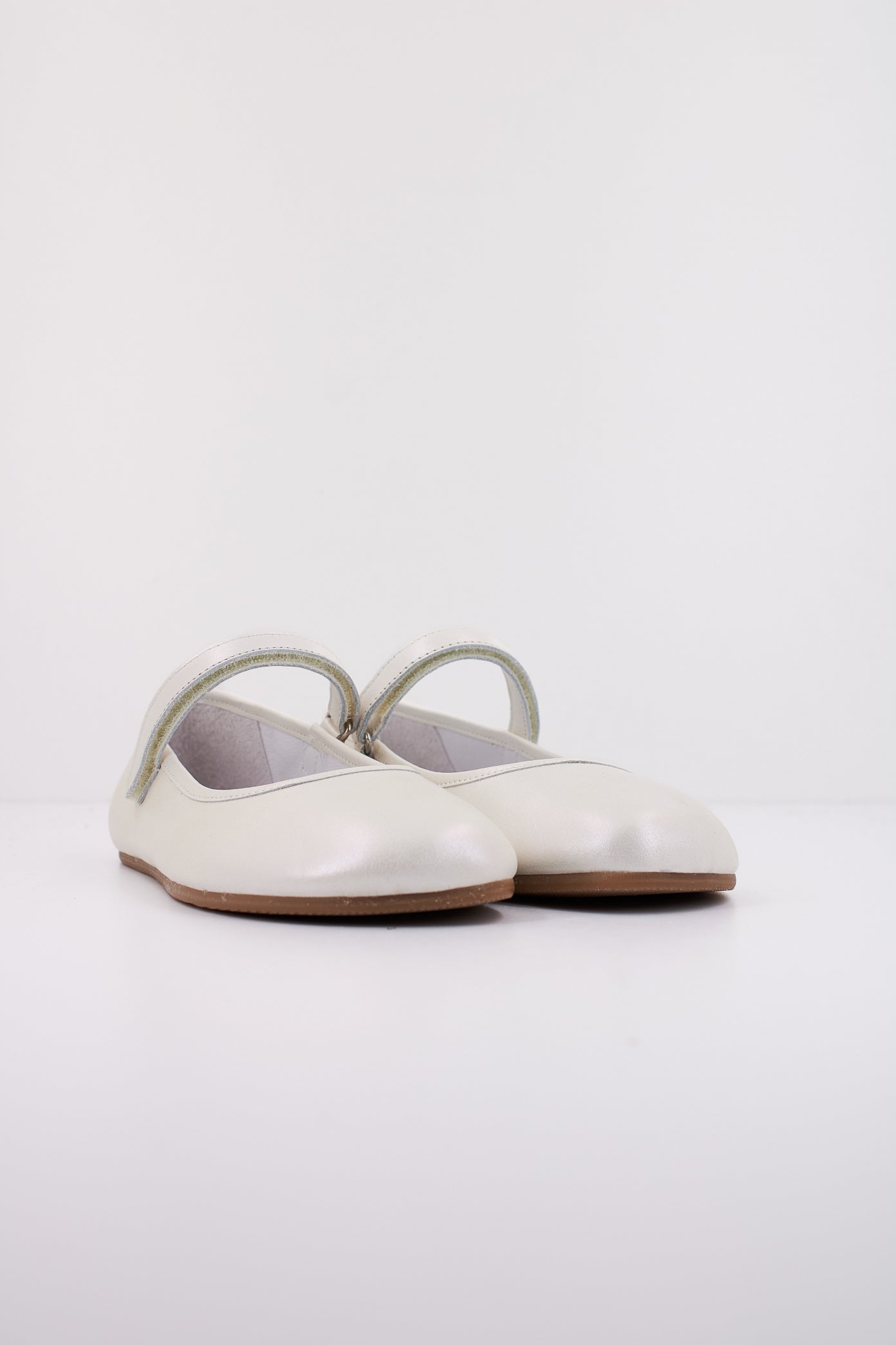 BLANDITOS BALLETBD  en color BLANCO  (2)