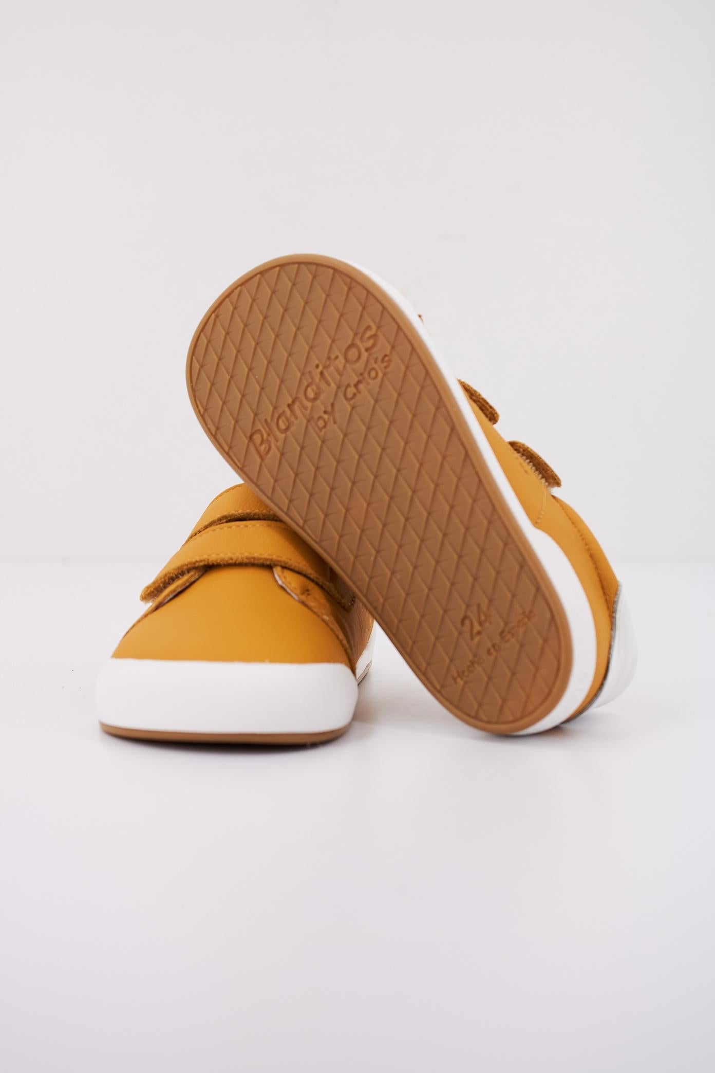 BLANDITOS LONDRESBD BOY en color AMARILLO  (5)