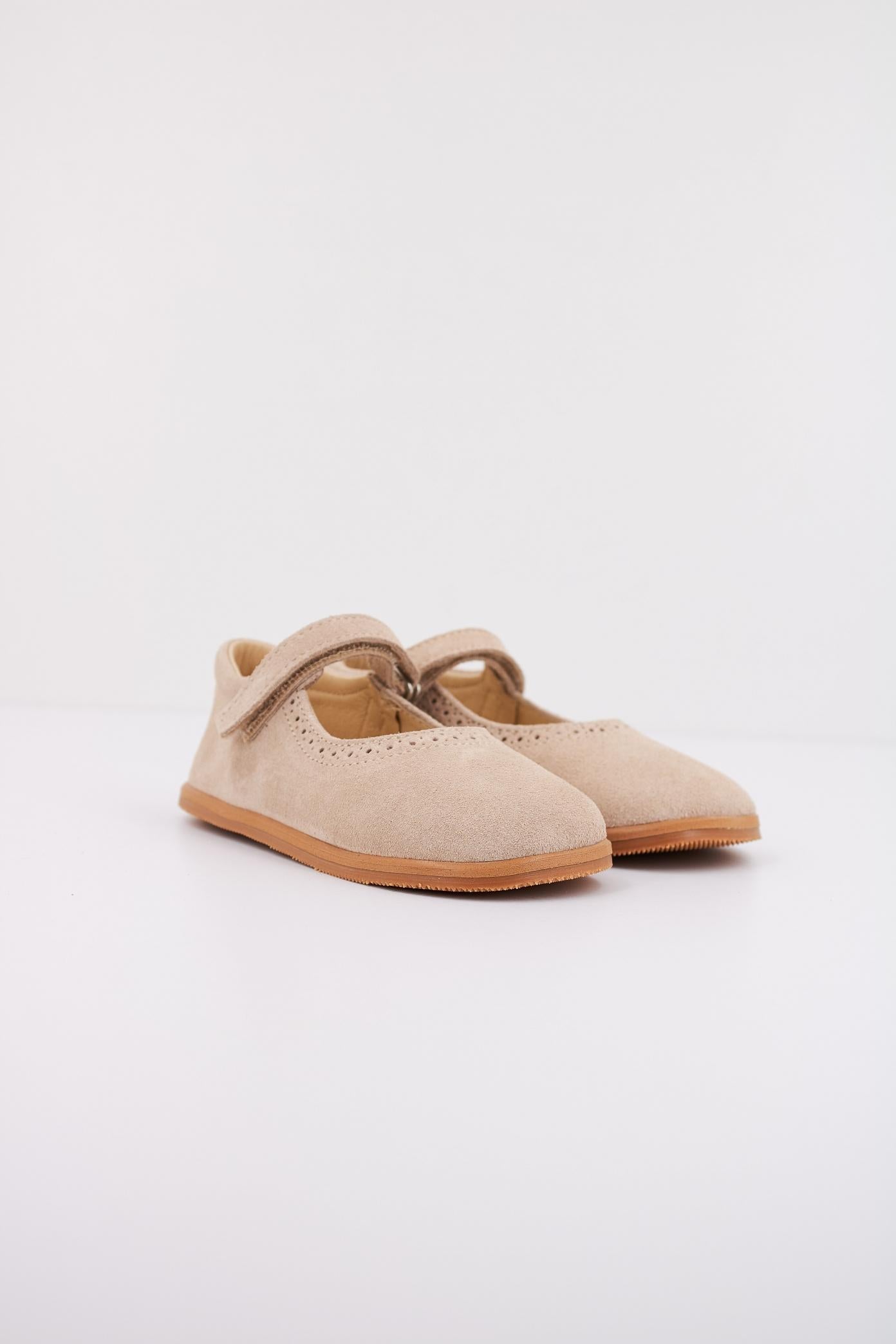 BLANDITOS PRAGABD  en color BEIS  (2)