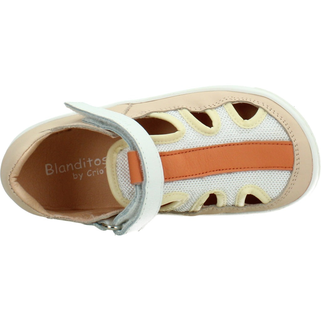 BLANDITOS ZAPATO TIRA ADHESIVA en color BEIS  (6)