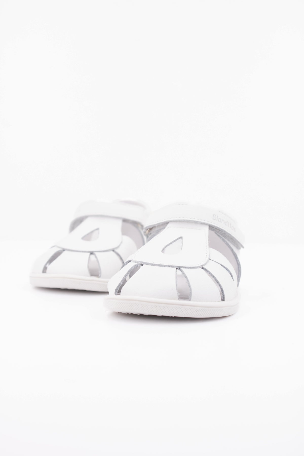 BLANDITOS INDIABD en color BLANCO  (2)