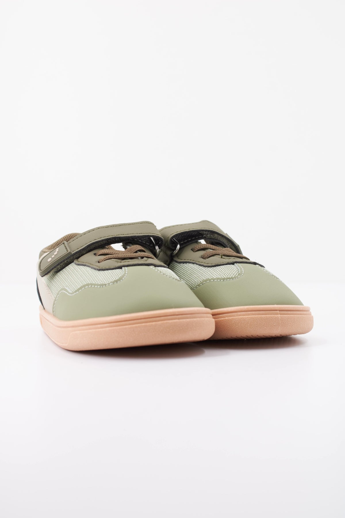 BLANDITOS PLATYBD DEPORTIVA CINTA ADHESIVA en color VERDE  (2)