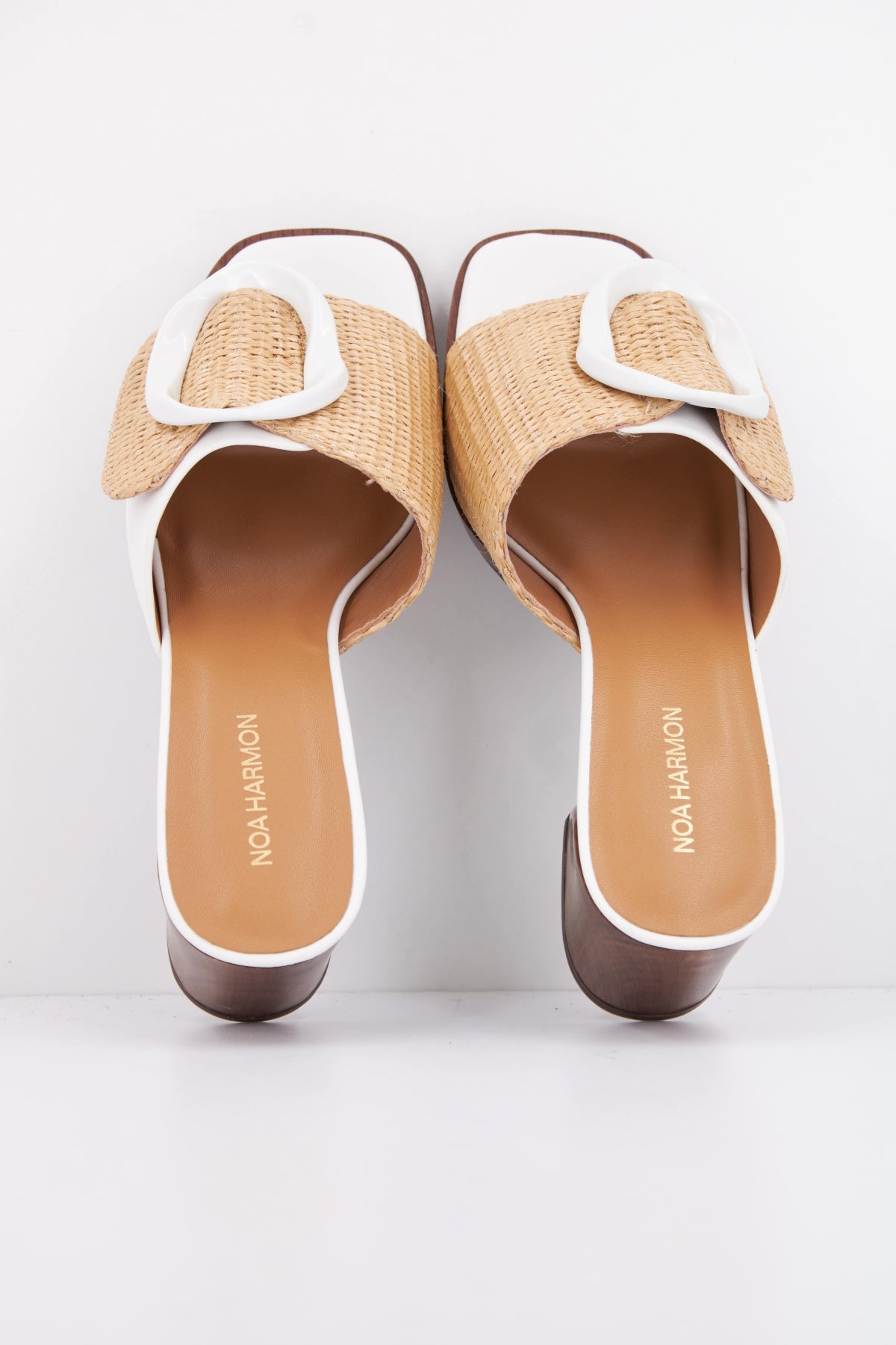 NOA HARMON PALA ROSE en color BLANCO  (3)