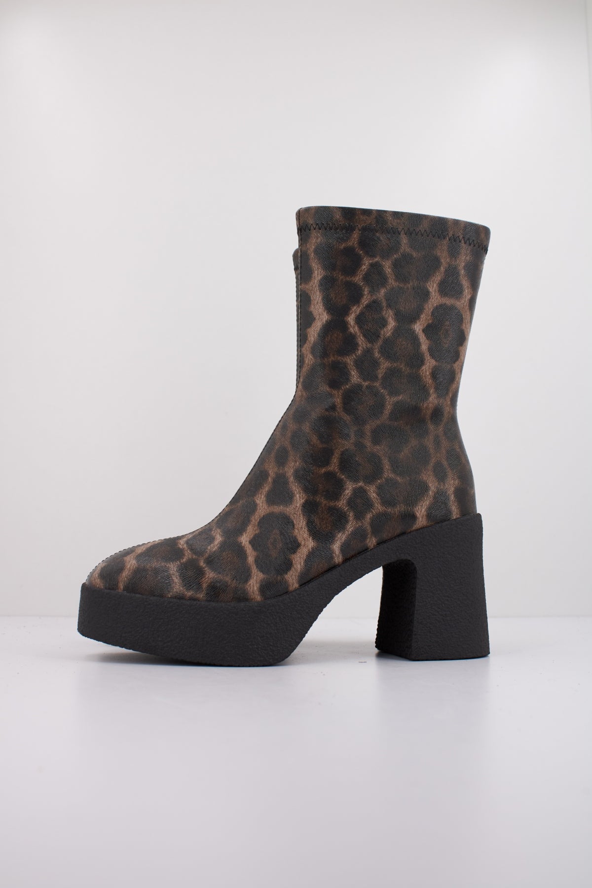 NOA HARMON  BIMBA  en color ANIMAL PRINT  (1)