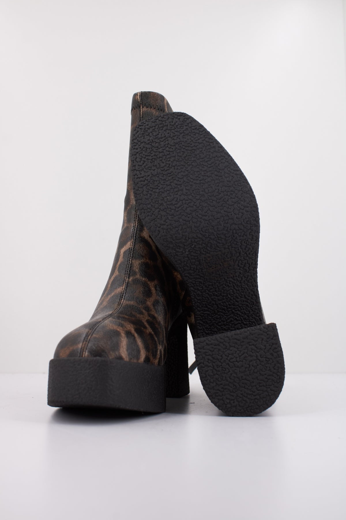 NOA HARMON  BIMBA  en color ANIMAL PRINT  (5)