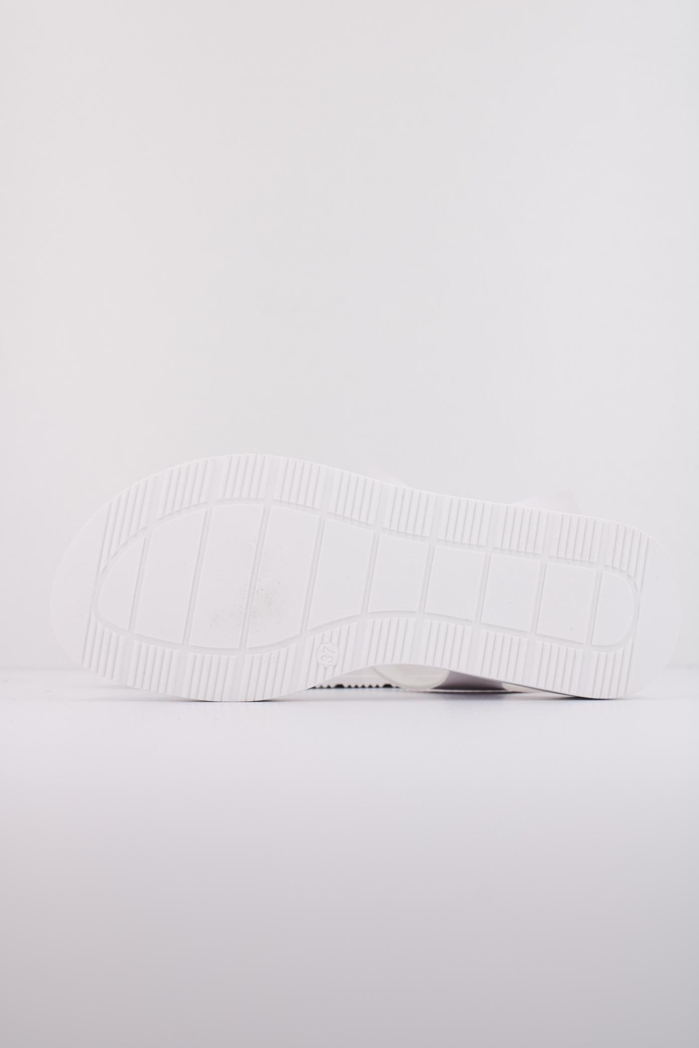 PABLOSKY P  en color BLANCO  (5)