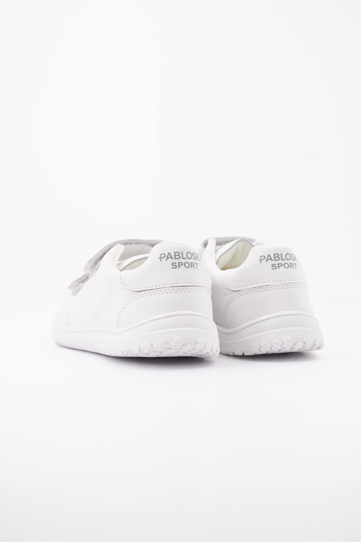 PABLOSKY P DEPORTIVO TIRA ADHESIVA en color BLANCO  (4)