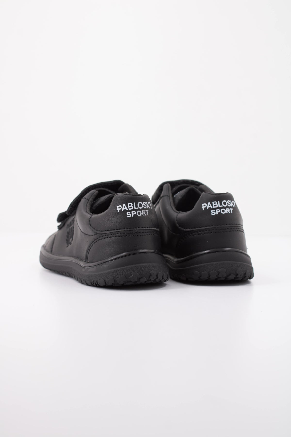 PABLOSKY  DEPORTIVO TIRA ADHESIVA en color NEGRO  (4)