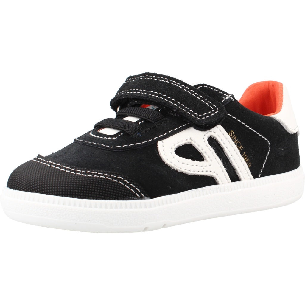 PABLOSKY P DEPORTIVO SERRAJE SAX en color NEGRO  (1)