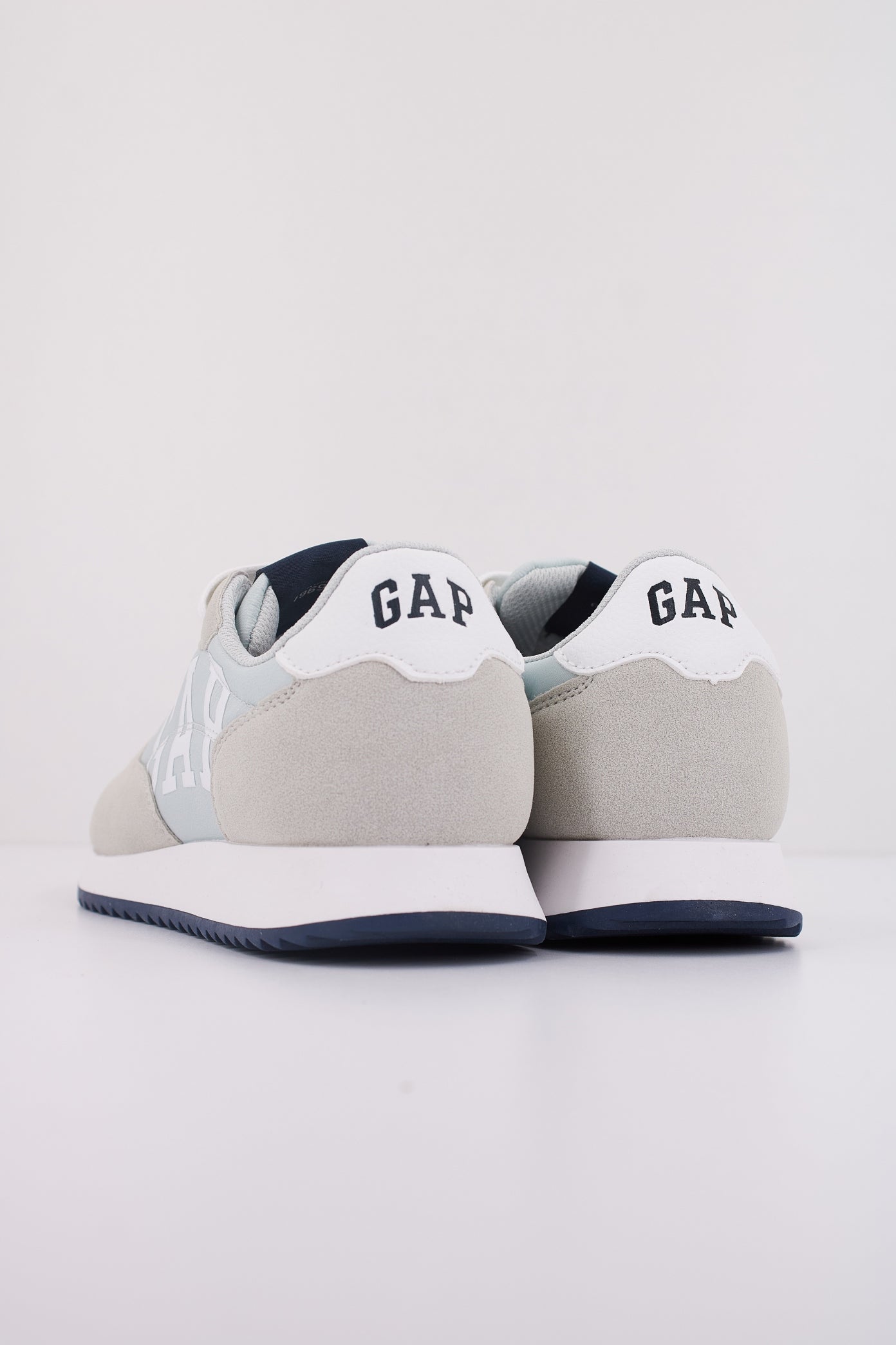 GAP  NASHVILLE en color GRIS  (4)