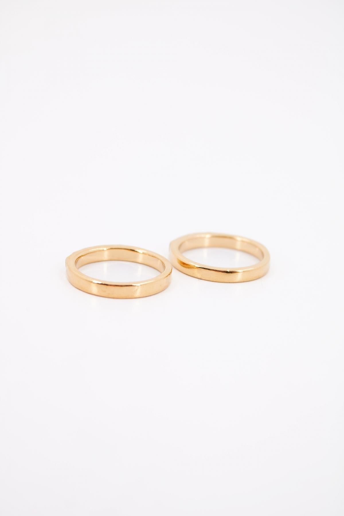 TWOJEYS TRUST NO ONE RING SET en color ORO  (2)