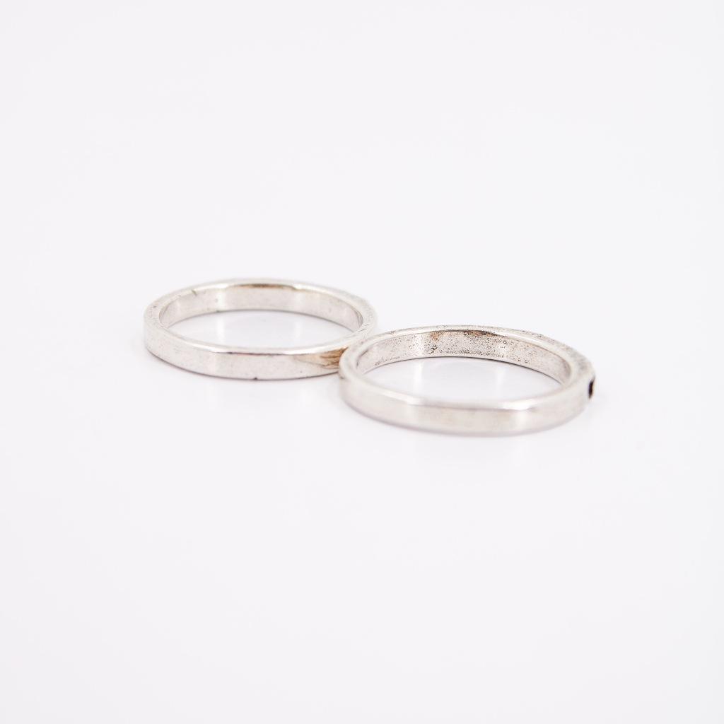 TWOJEYS TRUST NO ONE RING SET en color PLATA  (6)