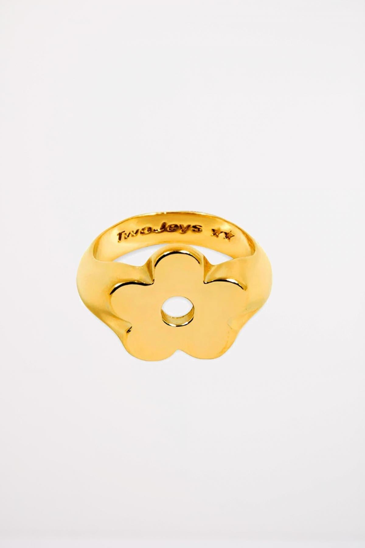 TWOJEYS  FLOWER RING en color ORO  (3)