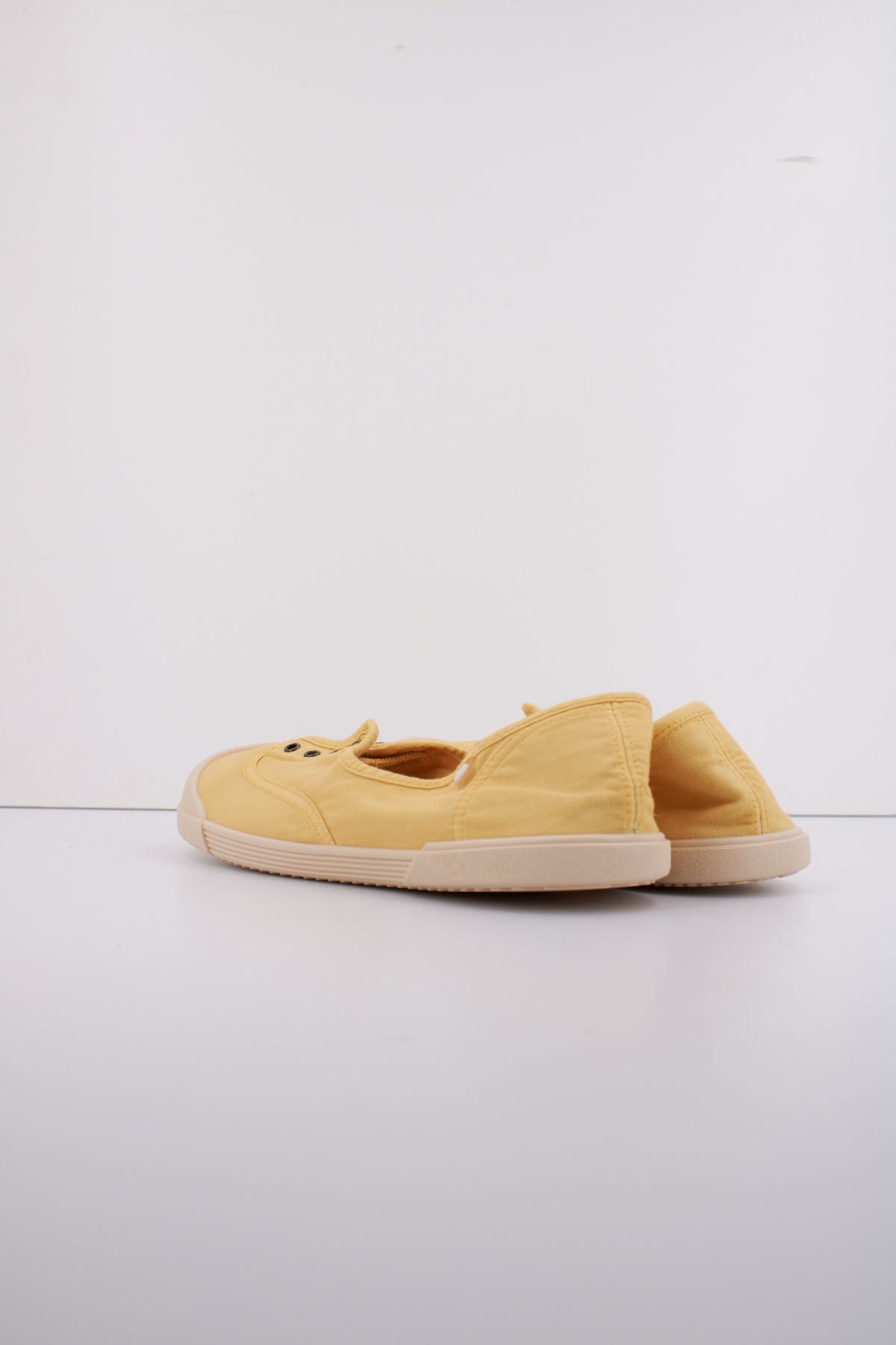 IGOR LONA . en color AMARILLO  (4)