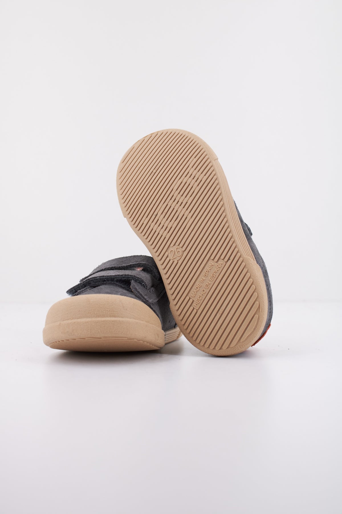 IGOR TENNIS SUEDE en color GRIS  (5)