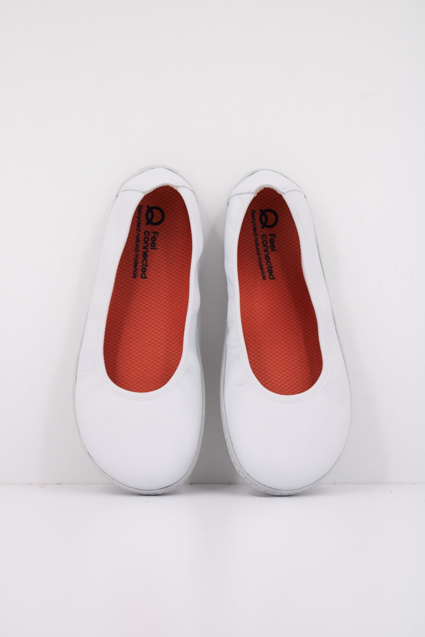 QUONDAM QUEEN en color BLANCO  (3)