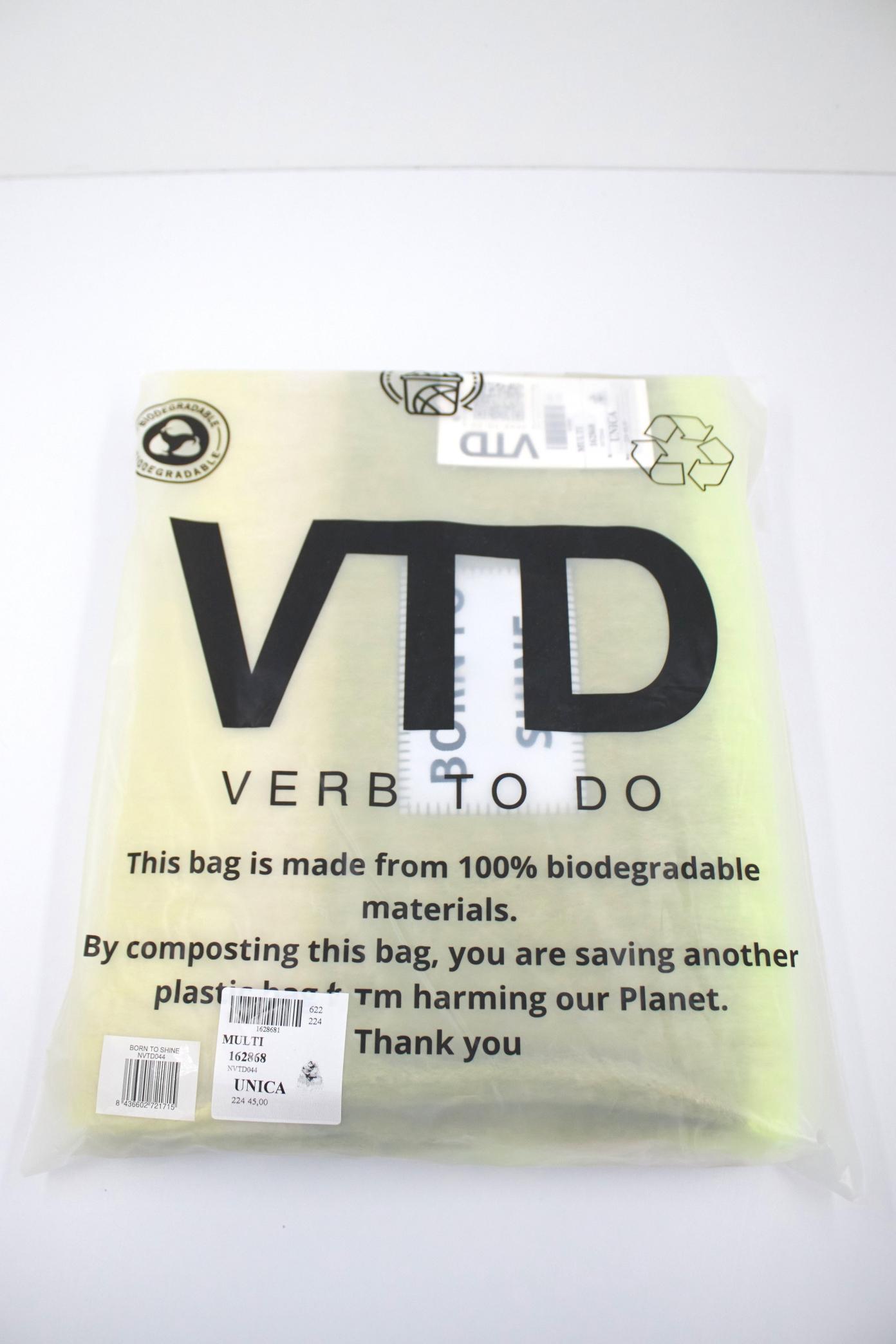 VERB TO DO BORN TO SHINE en color VERDE  (4)