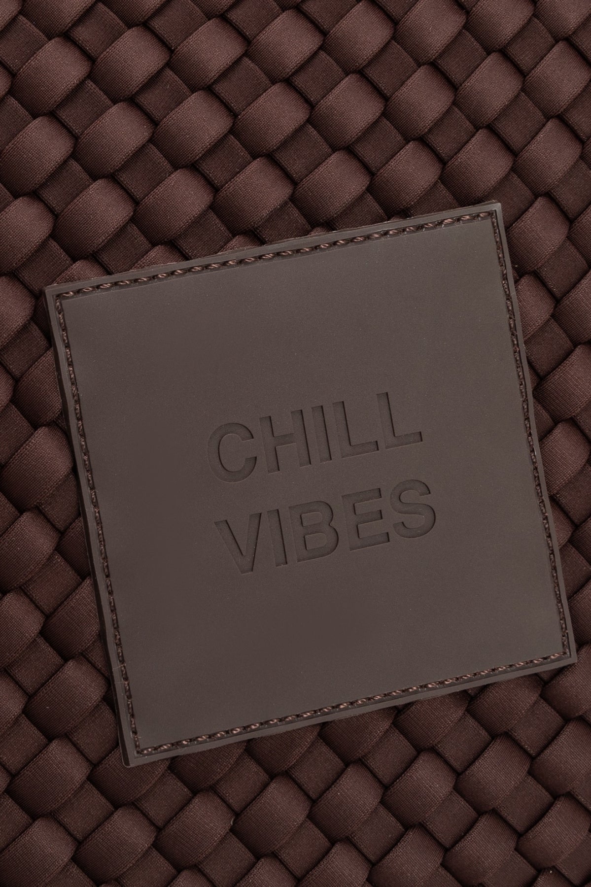 VERB TO DO CHILL VIBES MB en color   (6)