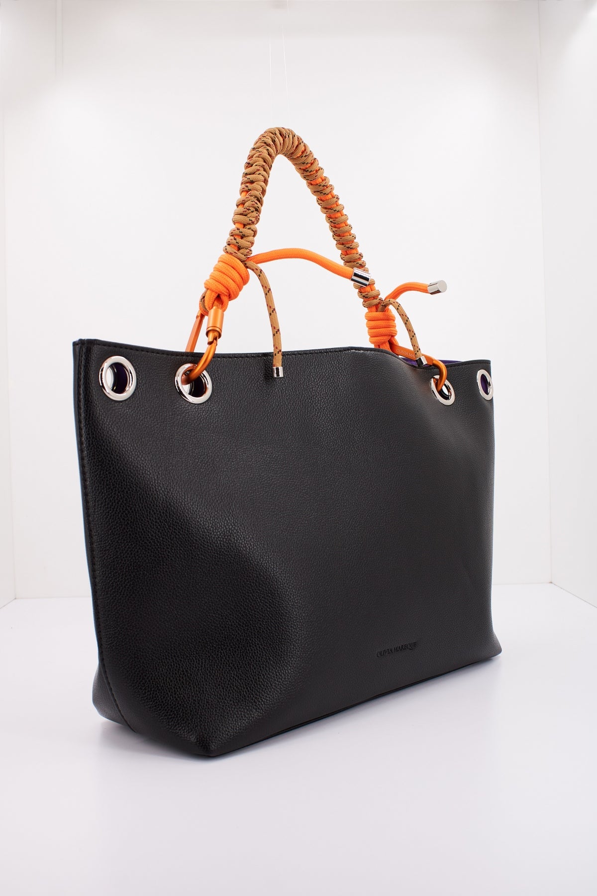 OLIVIA MAREQUE PETRA en color NEGRO  (2)