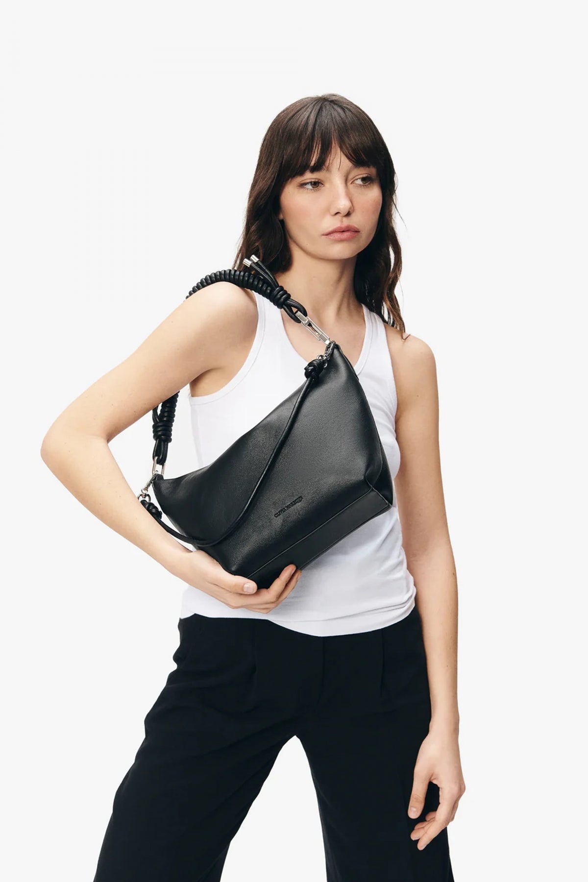 OLIVIA MAREQUE ARES en color NEGRO  (4)