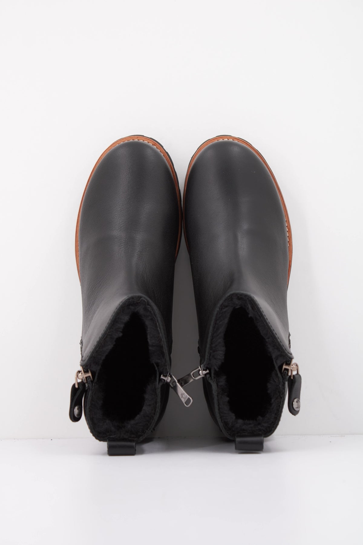 PANAMA JACK FIORE TRAV B en color NEGRO  (3)