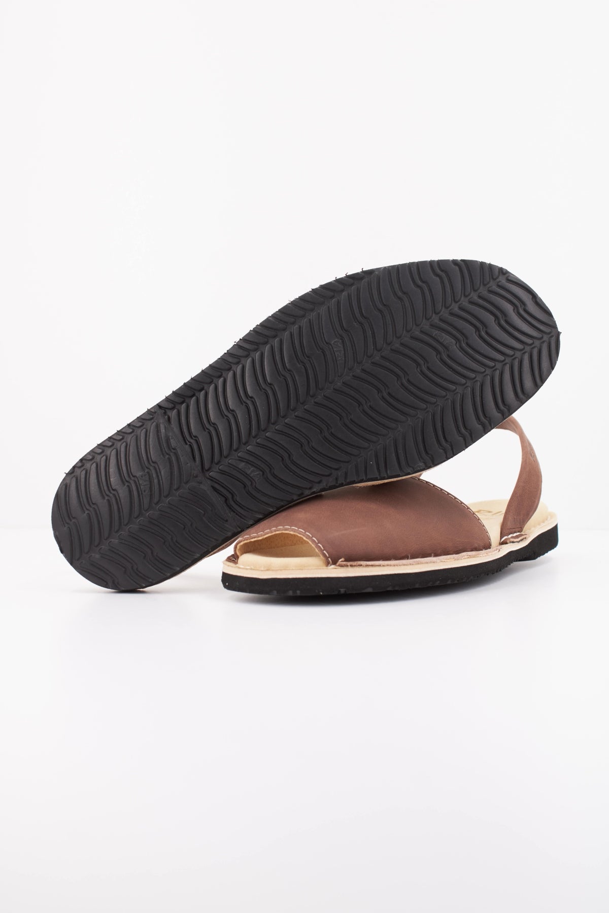 RIA MENORCA ANATOMIC CAB SANDALIA PICASSO en color MARRON  (5)