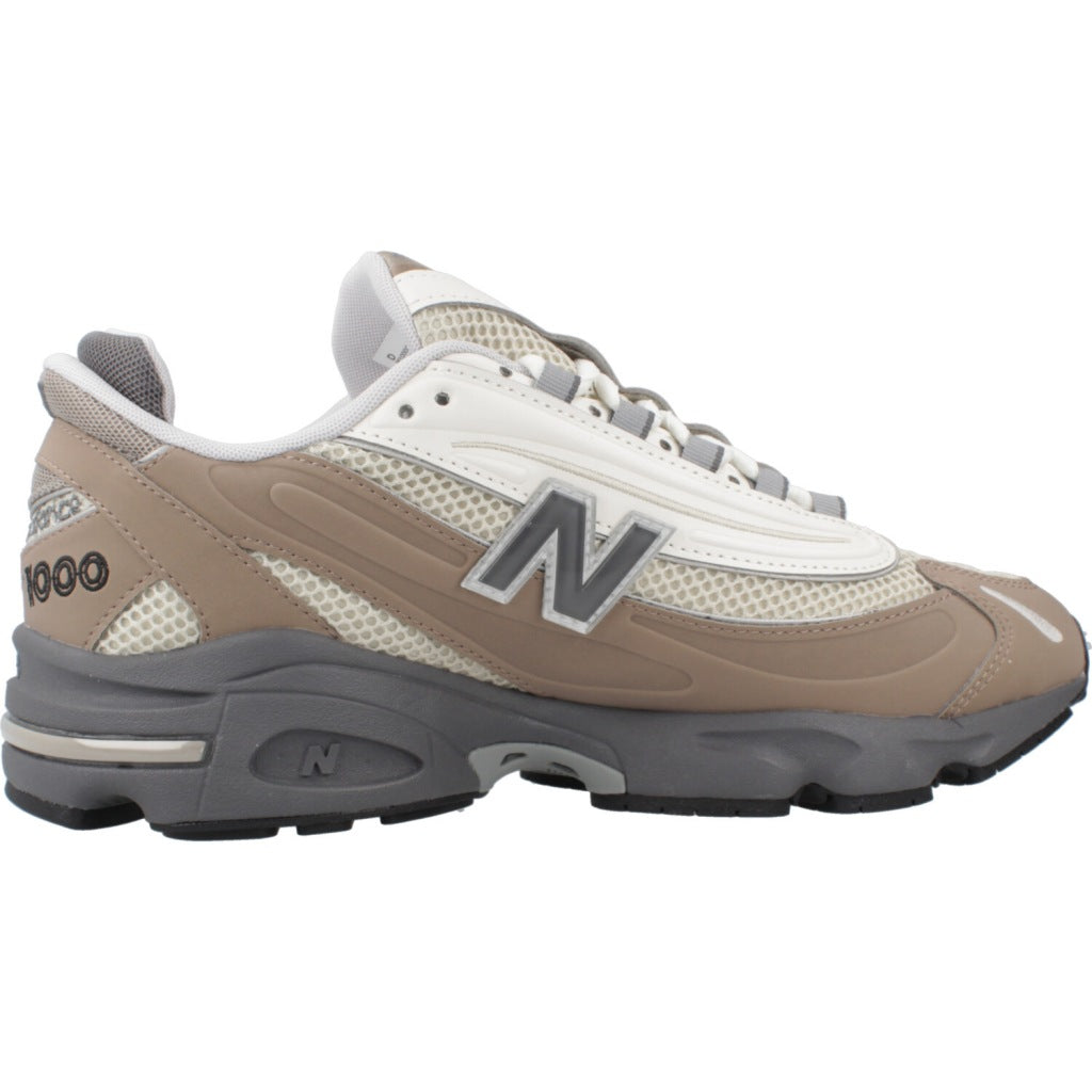 NEW BALANCE M C en color MARRON  (4)