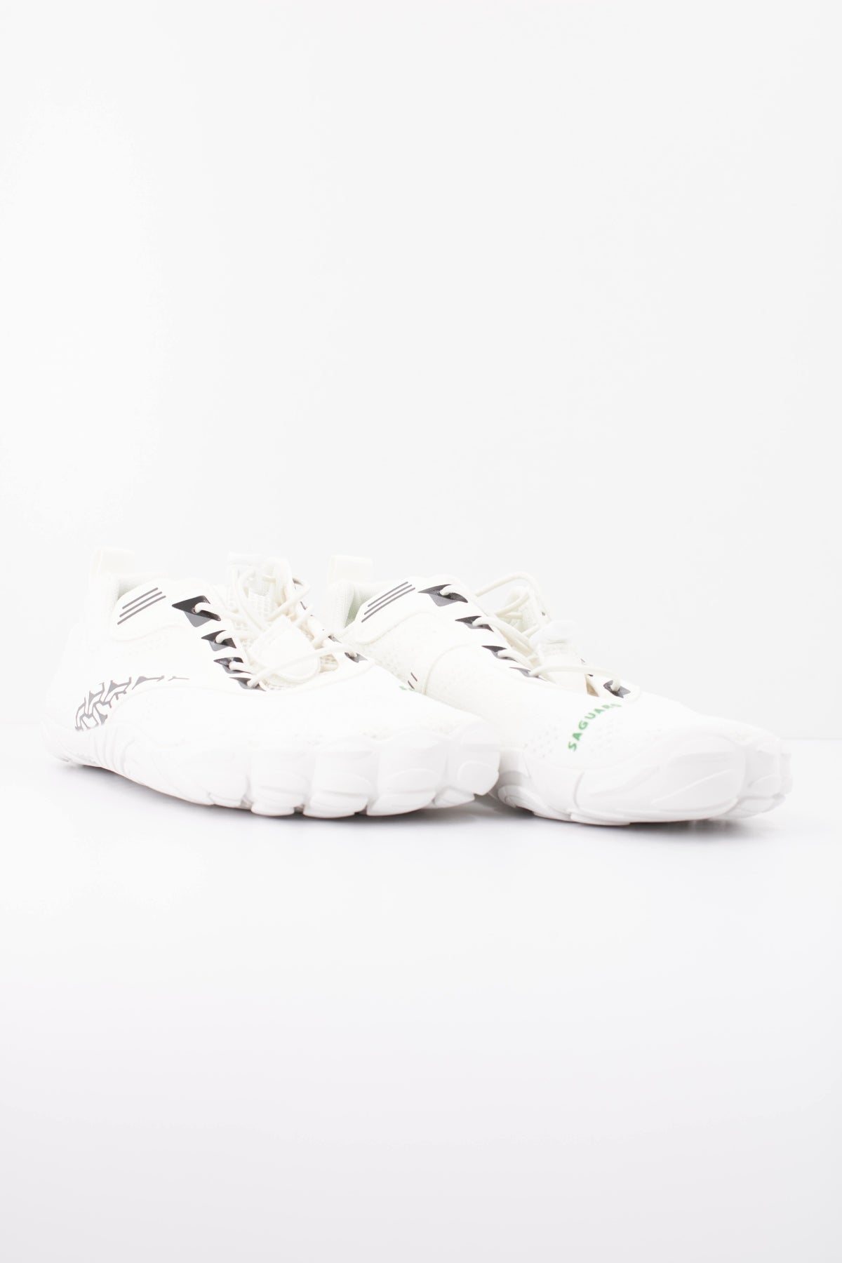 SAGUARO FREE I en color BLANCO  (2)