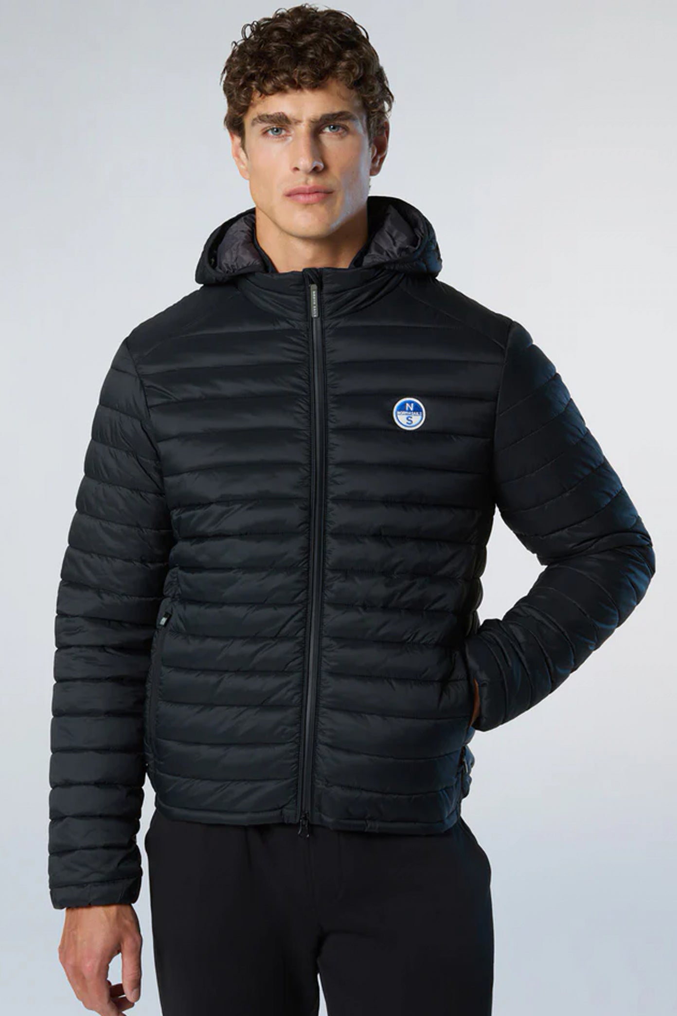 NORTH SAILS  ZEPHYR ULTRALIGHT JACKET  en color NEGRO  (1)